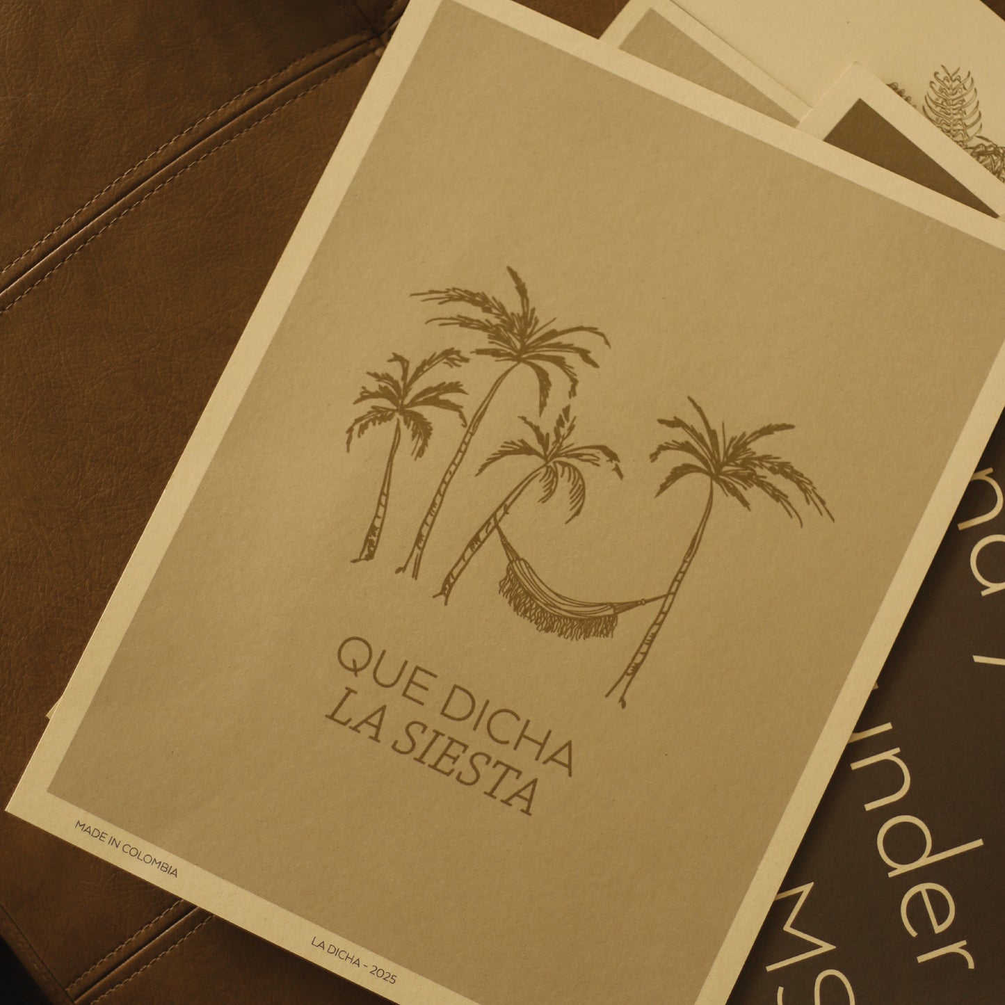 POSTER 30x40 - QUE DICHA LA SIESTA