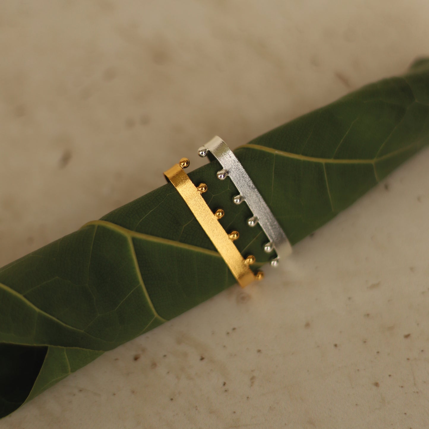 EARCUFF COCOTHEA GOLD